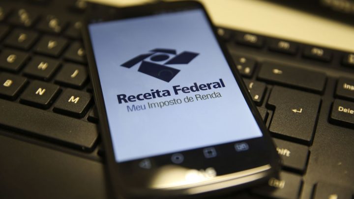 Receita antecipa pagamento de lotes de restituição do Imposto de Renda