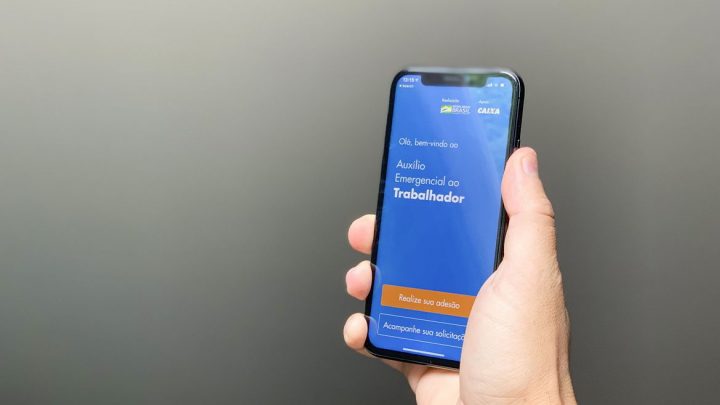 Caixa paga hoje auxílio emergencial a nascidos em fevereiro Benefício terá parcelas de R$ 150 a R$ 375