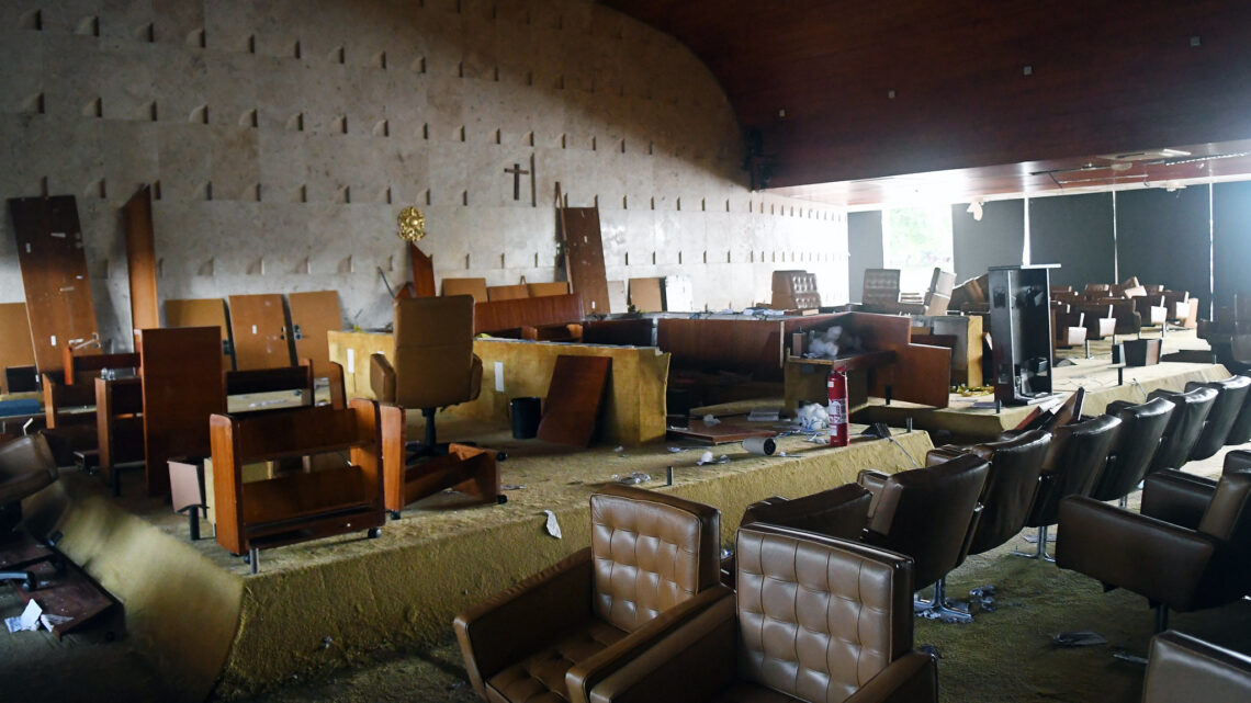 STF forma maioria no julgamento de vândalos