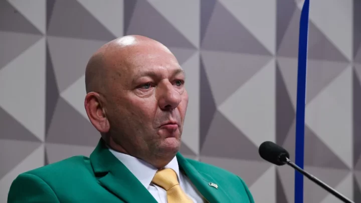 ‘Véio da Havan’ inelegível