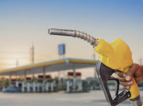 Petrobras reajusta em 7,12% preço da gasolina para distribuidoras