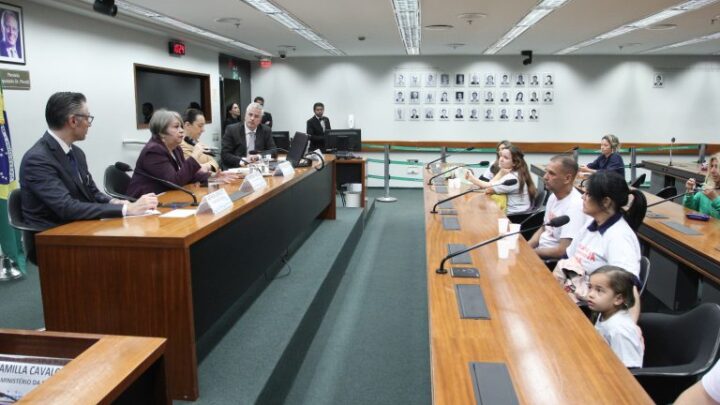 Mães pedem isenção tributária para as terapias nutricionais nas doenças genéticas
