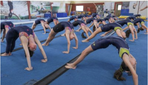 Meninada de ouro: Centro de iniciação em ginástica artística revela talentos no DF