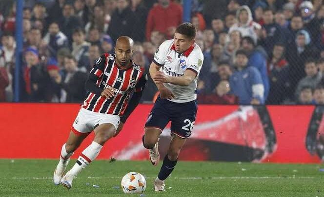São Paulo e Nacional do Uruguai disputam uma vaga na quartas de final da Libertadores