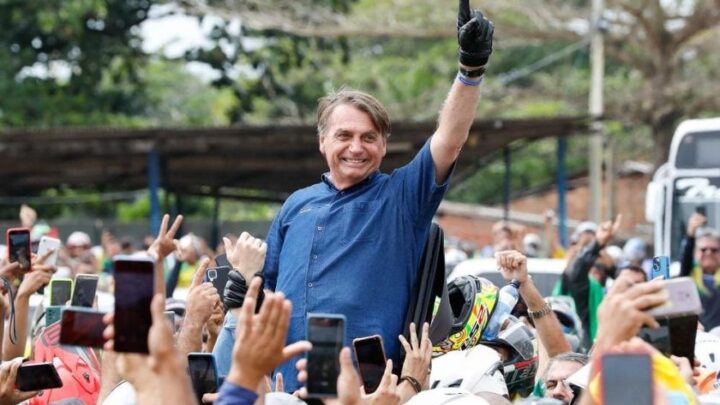 PL descobre ameaça de morte contra Bolsonaro