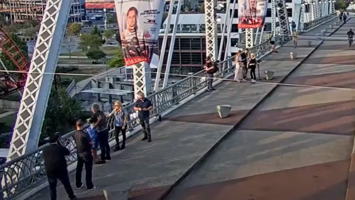 Jon Bon Jovi ajuda a salvar mulher que estava prestes a cometer autoexterminio