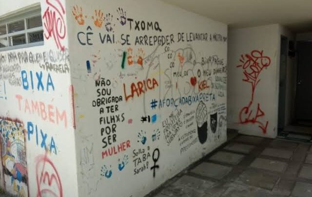Lei quer punir reitores que não tomarem providências contra atos de vandalismo nas instituições de ensino