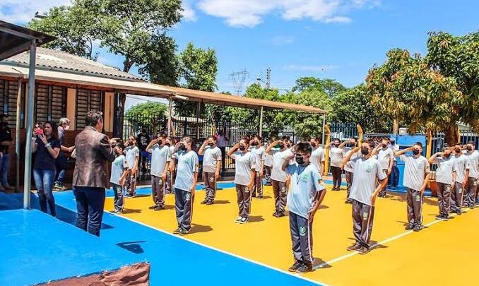 Perguntar não ofende (ou ofende?): Por que o STF vai realizar um debate sobre as escolas cívico-militares de SP às vésperas das eleições na capital paulista?