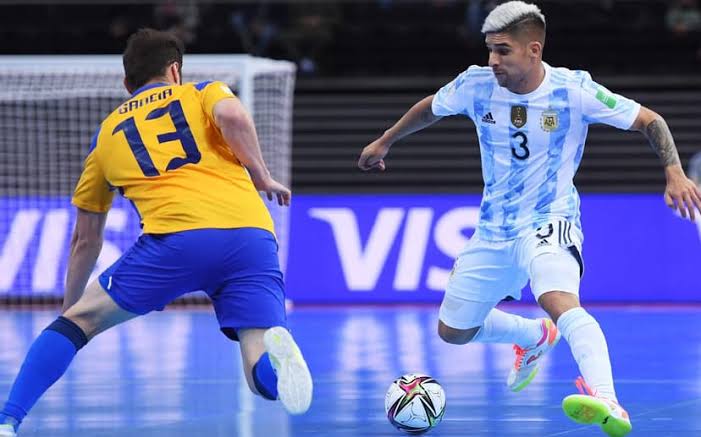 Brasil e Argentina na final do mundial de futsal