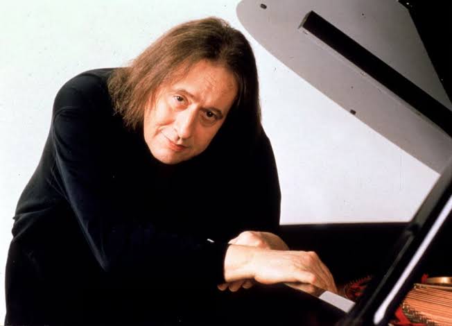 Morre, aos 84 anos, o pianista Arthur Moreira Lima