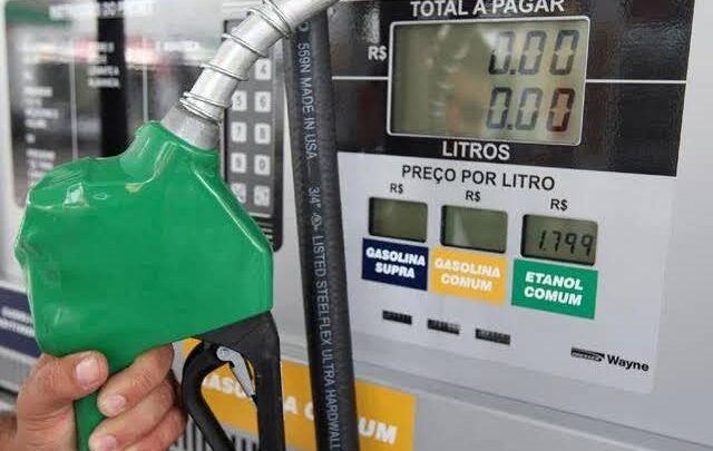 Combustíveis no DF: postos unidos no aumento e na queda dos preços