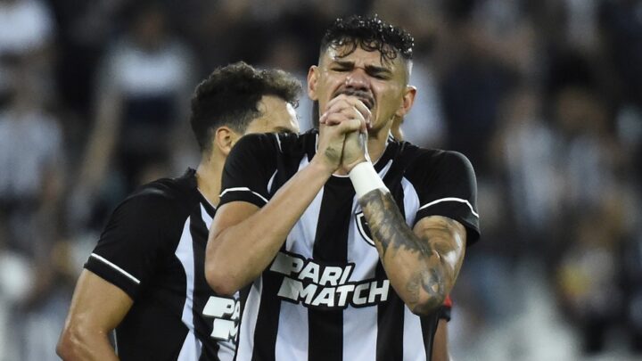 Botafogo 2024 vive à sombra de 2023