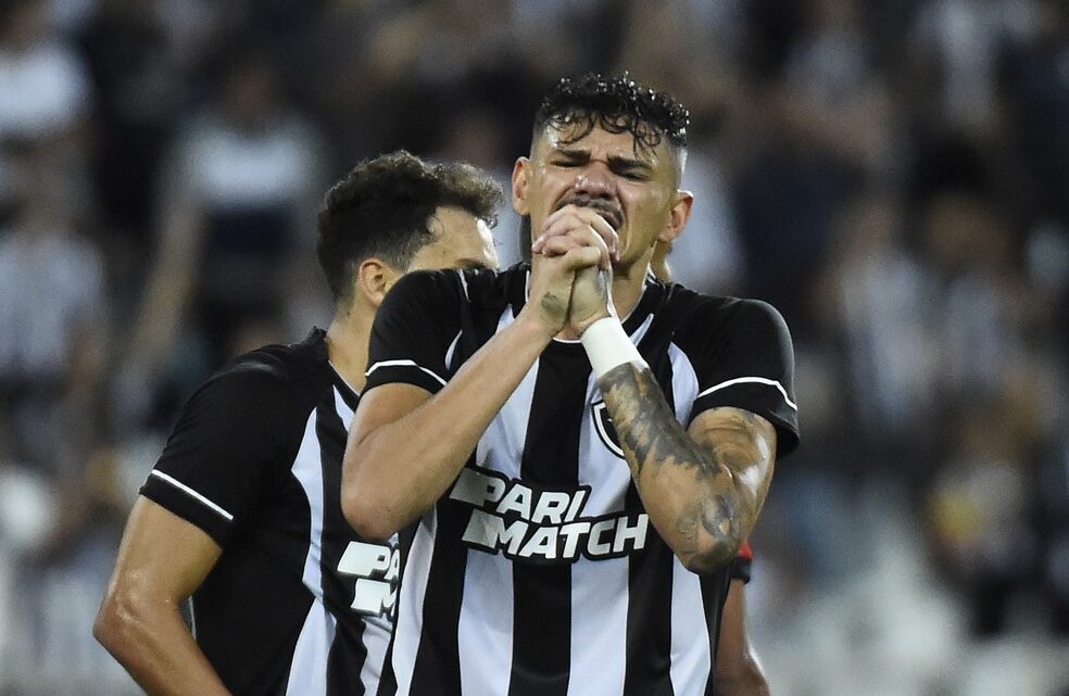 Botafogo 2024 vive à sombra de 2023