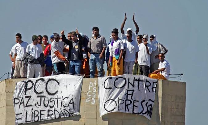 Senador Izalci demonstra preocupação com o fortalecimento de organizações criminosas no Brasil