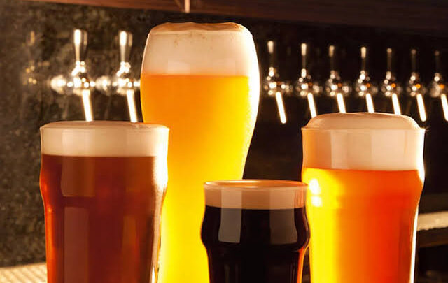 A arte das cervejas artesanais segue crescendo. Mas atenção: saber beber também é uma arte!