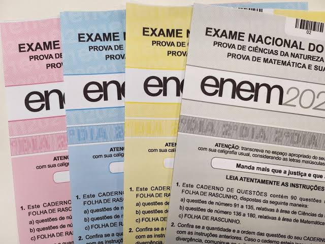 Enem 2024: Polícia Federal investiga possível vazamento de imagens da prova