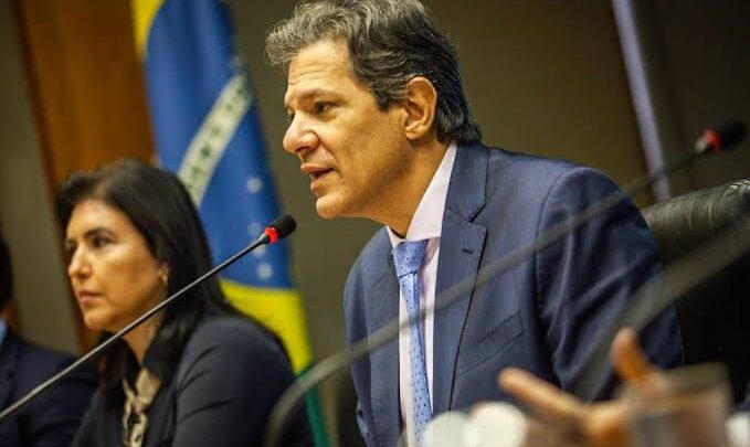 Pesquisa aponta que o mercado não acredita no Arcabouço Fiscal do Governo Lula e que o cenário econômico vai piorar