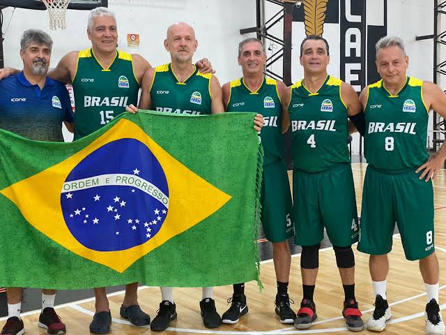 Bolsa Atleta para esportistas master avança na Câmara dos Deputados