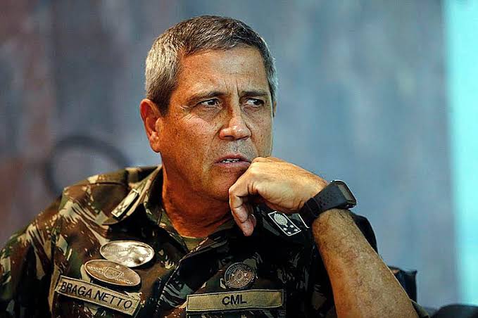 Braga Netto é preso pela PF