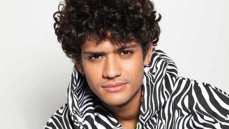 Ex-BBB é alvo por engano de operação contra máfia da metanfetamina