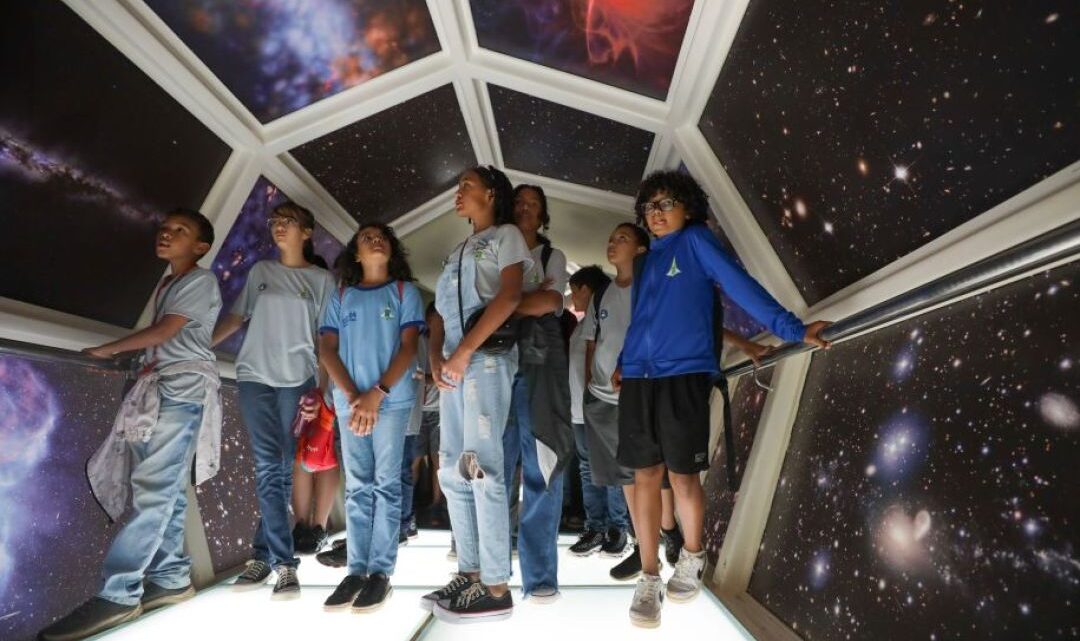 Inscrições para a colônia de férias do Planetário de Brasília