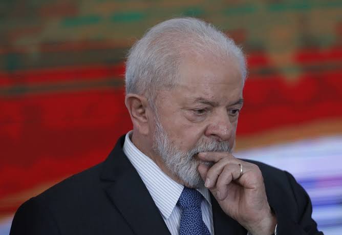 Pesquisa mostra Governo Lula em crescente queda, perdendo apoio no Nordeste e entre Católicos e Evangélicos