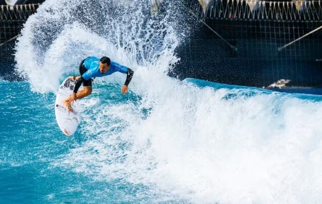 WSL: Ítalo Ferreira “atropela geral” em Abu Dhabi e garante a liderança do Circuito Mundial de Surfe