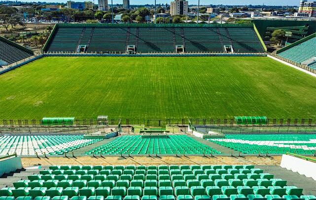 É HOJE: Real Brasília enfrenta o Flamengo no Bezerrão
