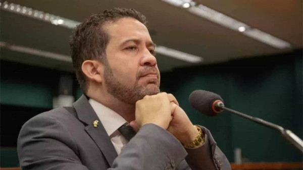 “Rachadinha” do Janones: o STF vai homologar o acordo com a PGR?
