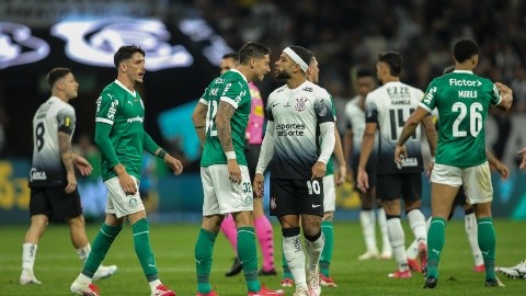 Em uma final fraca e com muita confusão, o Corinthians é o campeão paulista de 2025