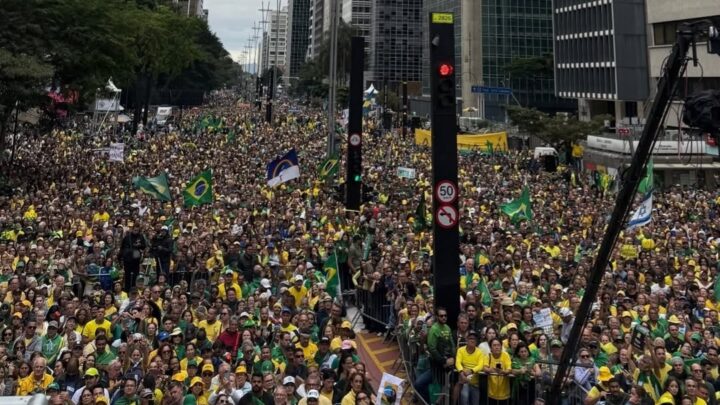 Ato de Bolsonaro em São Paulo foi maior que o do Rio de Janeiro e mostrou mais força política