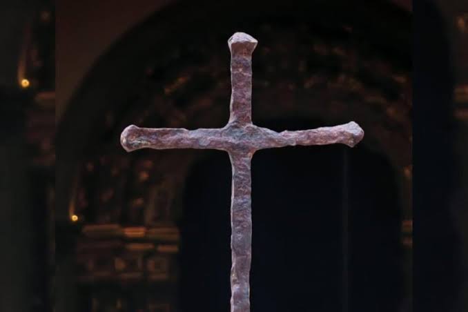 A cruz da primeira missa celebrada no Brasil vai estar em Brasília