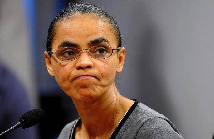 Marina Silva é convocada para explicar presença em protesto indígena e sobre a tentativa de invasão ao Congresso Nacional